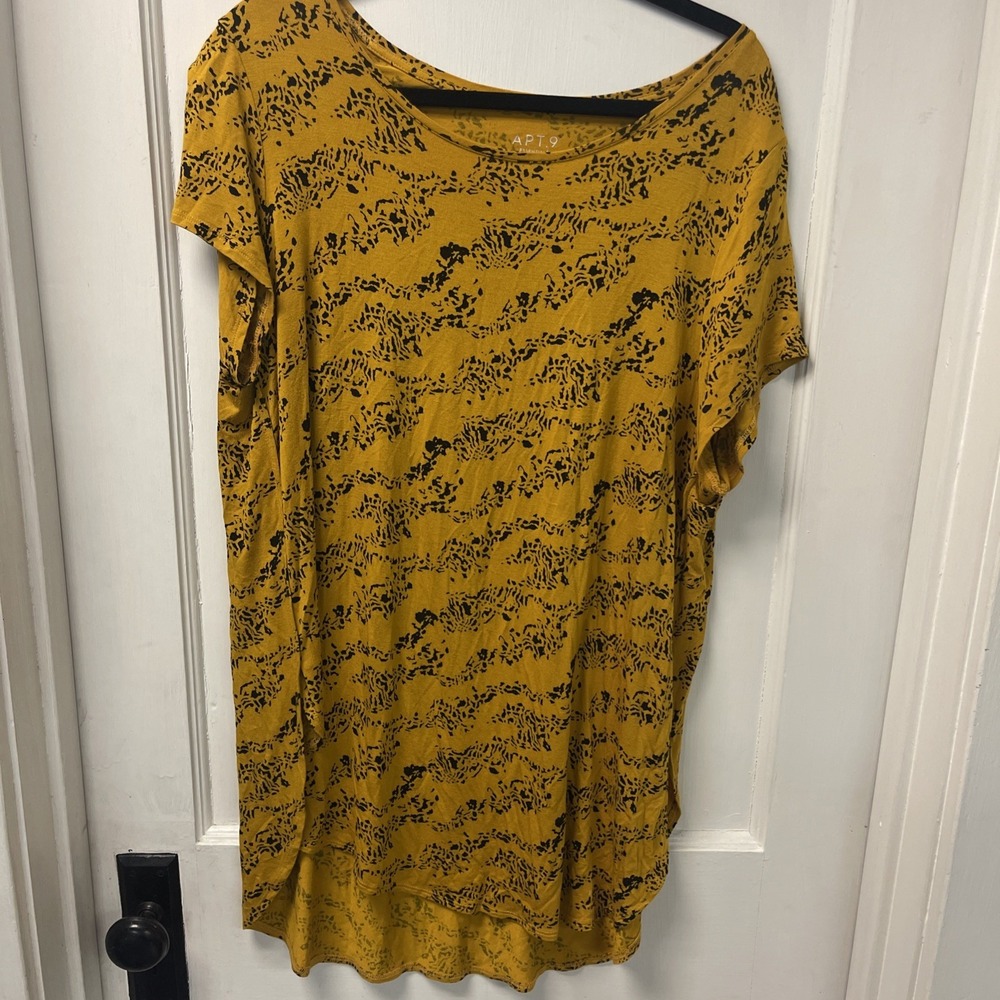 Apt. 9 Essentials Blouse Top Womens XL Mustard Yellow Black Design Stretch Long